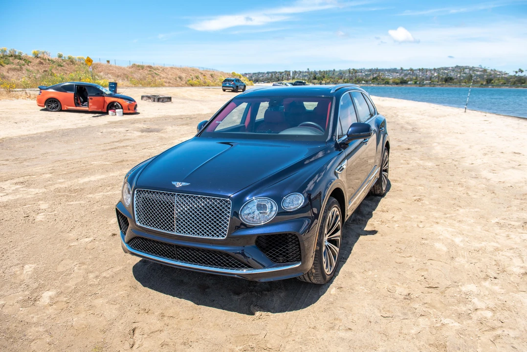 2021 Bentley Bentayga - Image 7 of 31