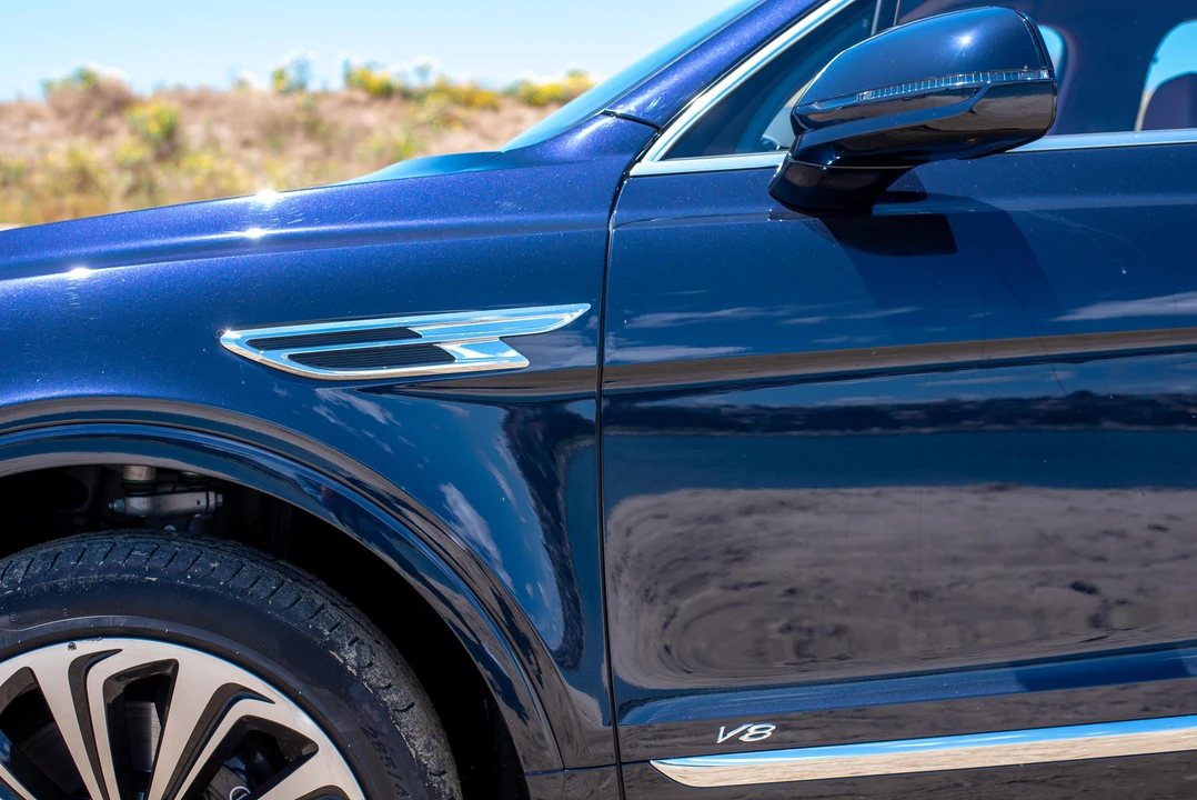 2021 Bentley Bentayga - Image 23 of 31