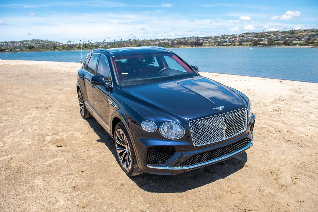2021 Bentley Bentayga - Image 12 of 31