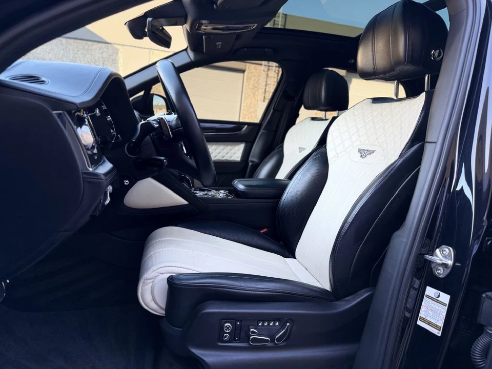 2021 Bentley Bentayga - Image 9 of 28