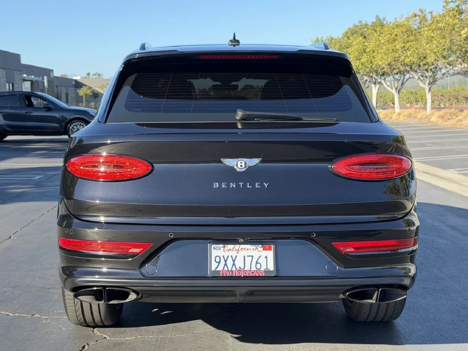 2021 Bentley Bentayga - Image 4 of 28