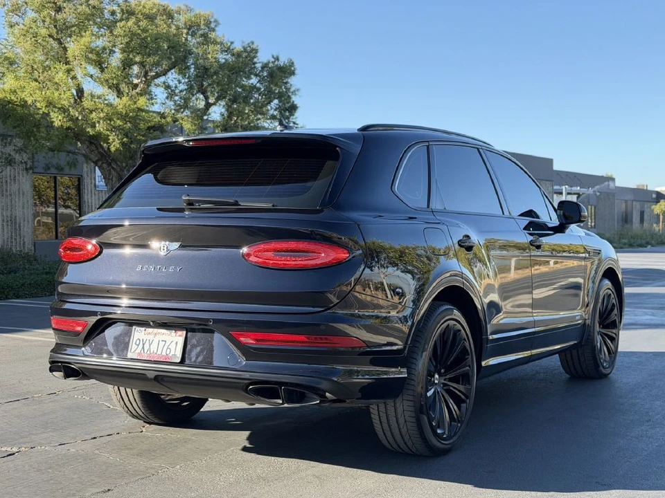 2021 Bentley Bentayga - Image 3 of 28
