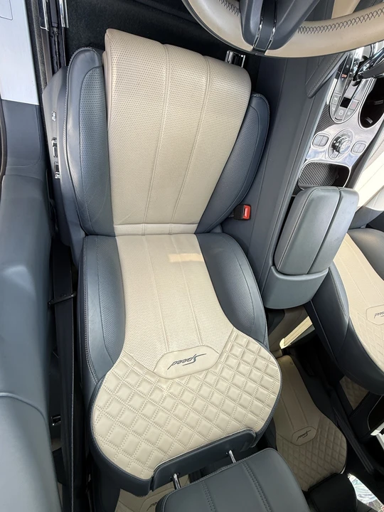 2021 Bentley Bentayga Speed - Image 10 of 31