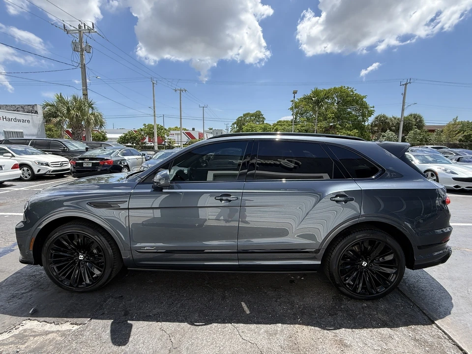2021 Bentley Bentayga Speed - Image 26 of 31