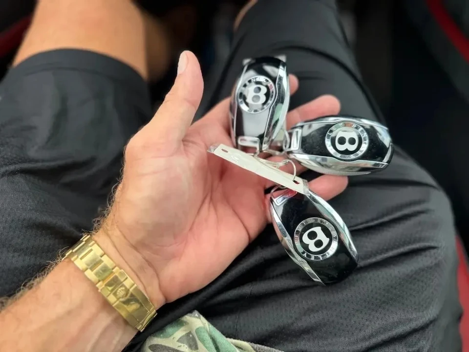 2021 Bentley Bentayga Speed - Image 12 of 24