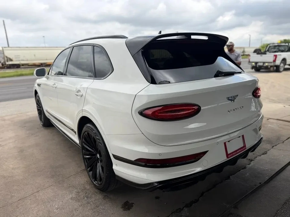 2021 Bentley Bentayga Speed - Image 24 of 24