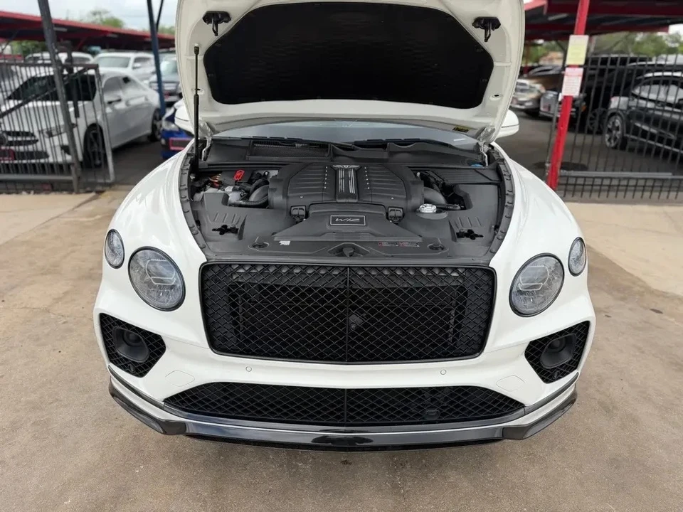 2021 Bentley Bentayga Speed - Image 15 of 24