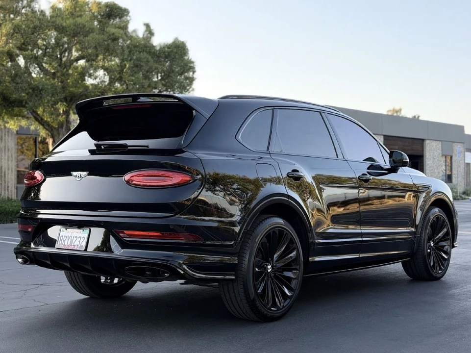 2021 Bentley Bentayga Speed - Image 8 of 31