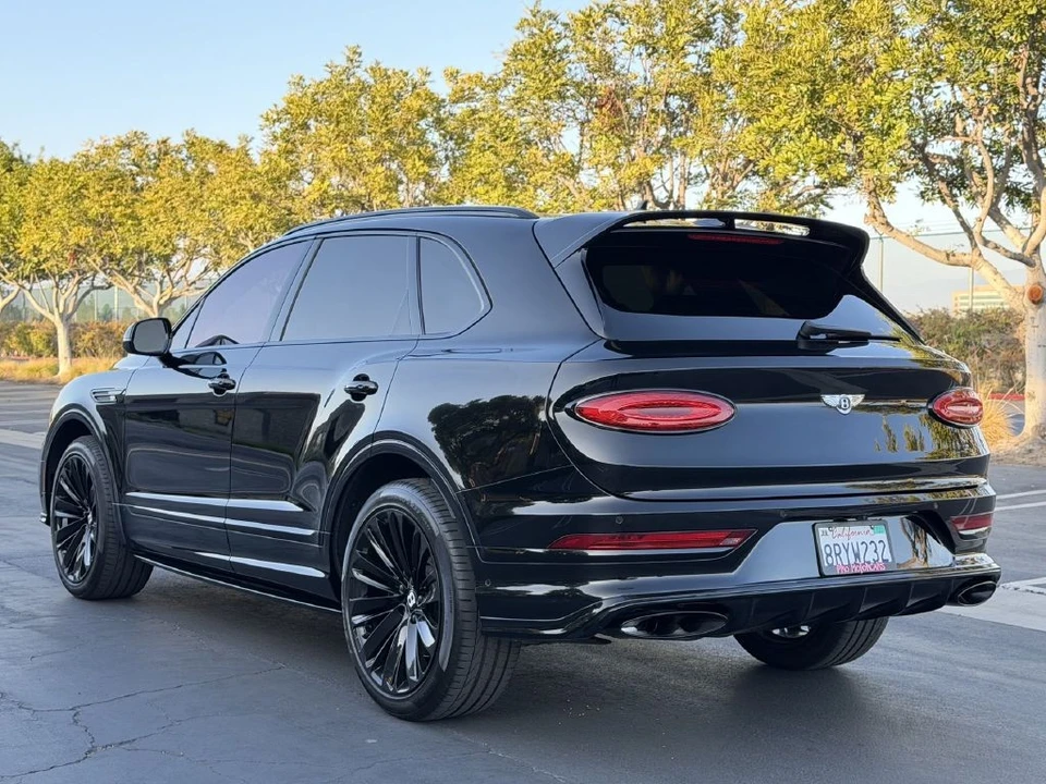 2021 Bentley Bentayga Speed - Image 10 of 31