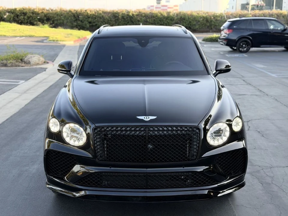 2021 Bentley Bentayga Speed - Image 3 of 31