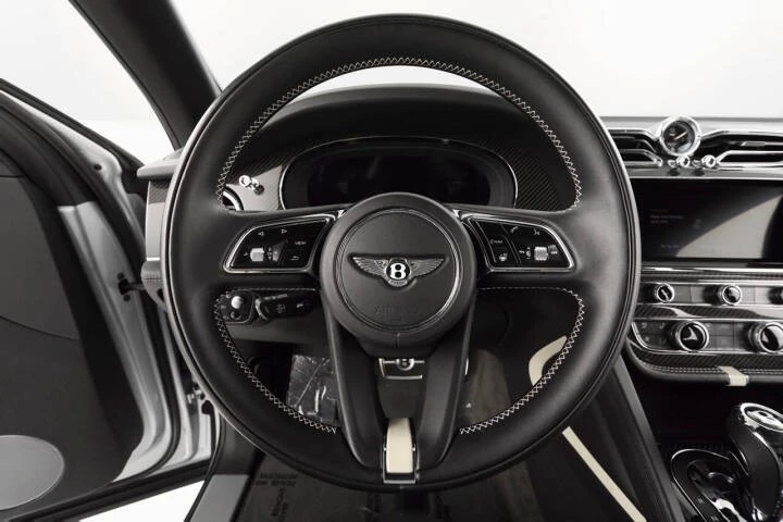 2021 Bentley Bentayga Speed - Image 16 of 21