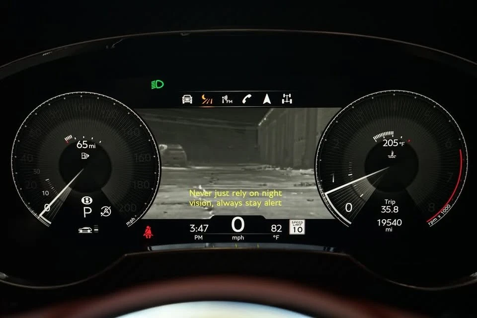2021 Bentley Bentayga Speed - Image 17 of 20