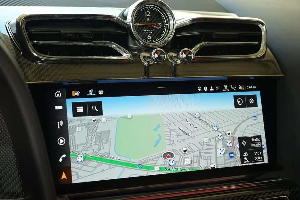 2021 Bentley Bentayga Speed - Image 19 of 20
