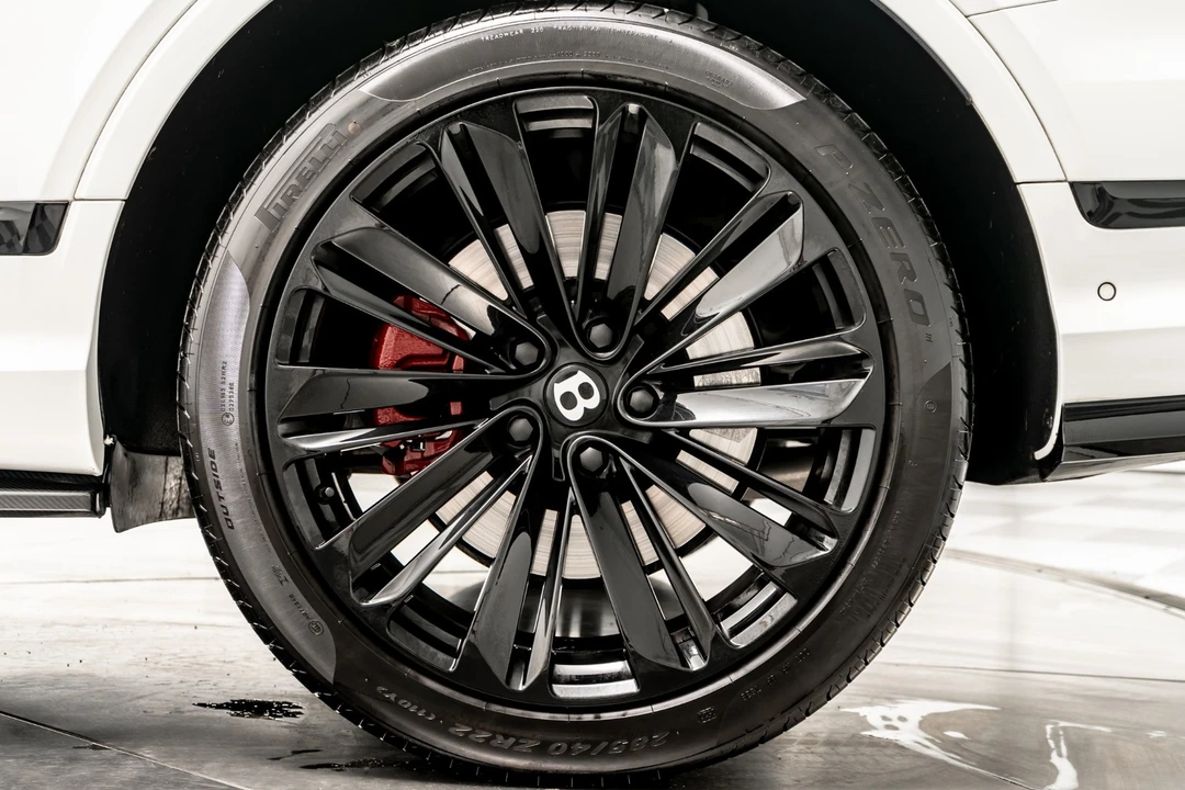 2021 Bentley Bentayga Speed - Image 11 of 21