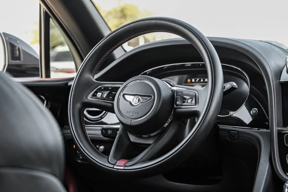 2021 Bentley Bentayga Speed - Image 16 of 20