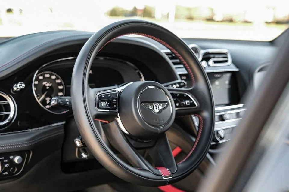 2021 Bentley Bentayga Speed - Image 17 of 20