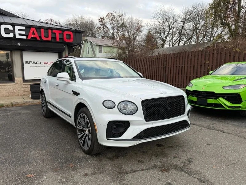 2021 Bentley Bentayga Speed - Image 8 of 12
