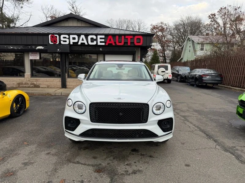 2021 Bentley Bentayga Speed - Image 2 of 12