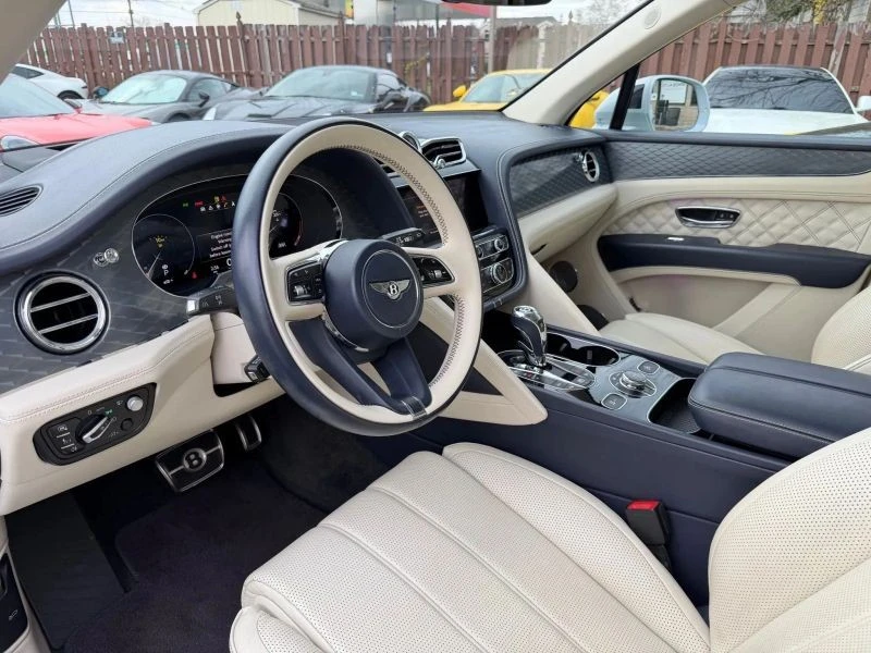2021 Bentley Bentayga Speed - Image 9 of 12