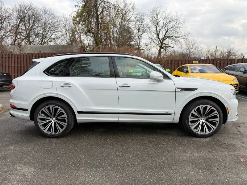 2021 Bentley Bentayga Speed - Image 7 of 12