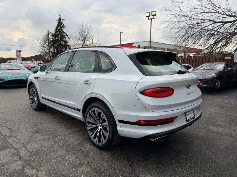 2021 Bentley Bentayga Speed - Image 4 of 12