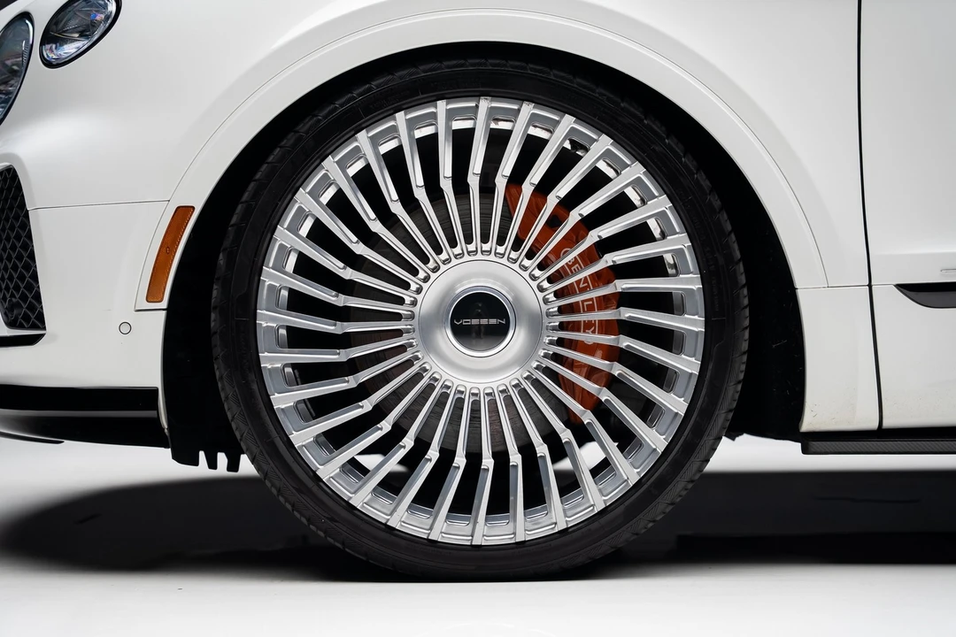 2021 Bentley Bentayga Speed - Image 19 of 21
