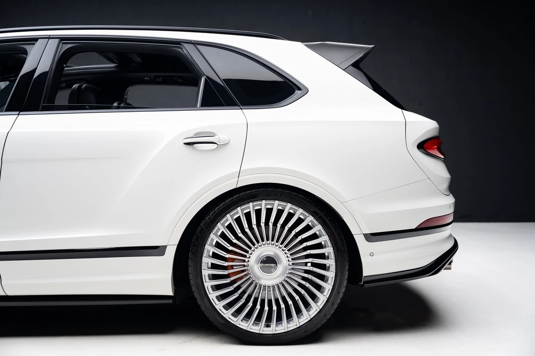2021 Bentley Bentayga Speed - Image 20 of 21