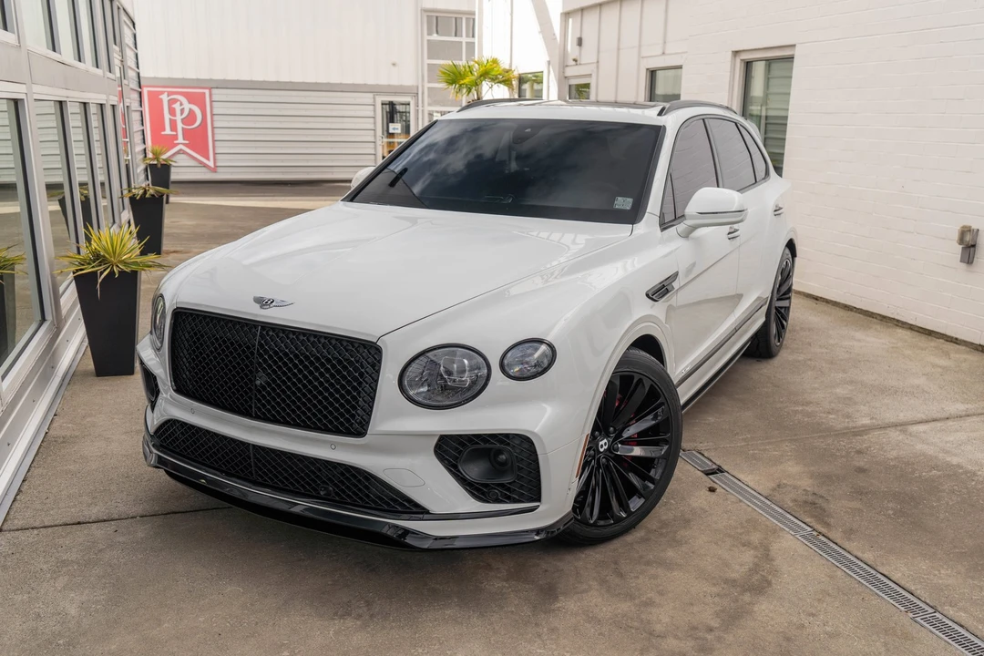 2021 Bentley Bentayga Speed - Image 2 of 31