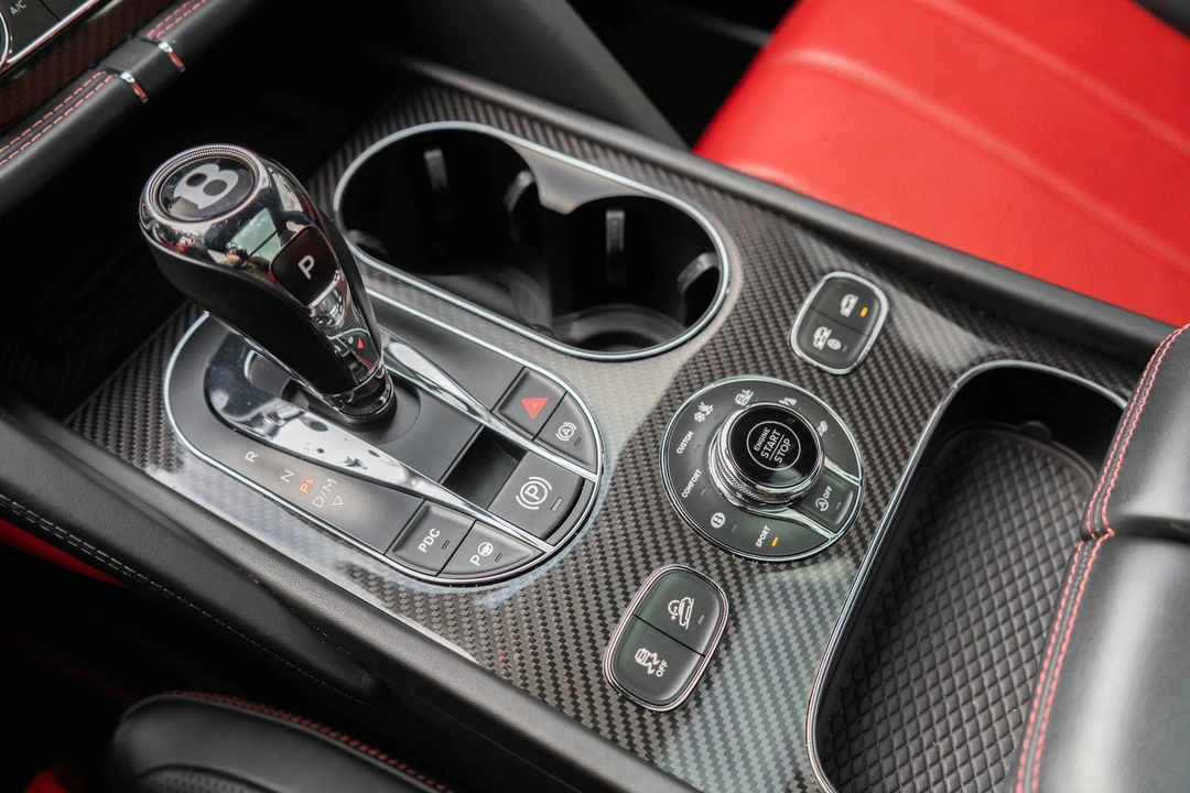 2021 Bentley Bentayga Speed - Image 21 of 31