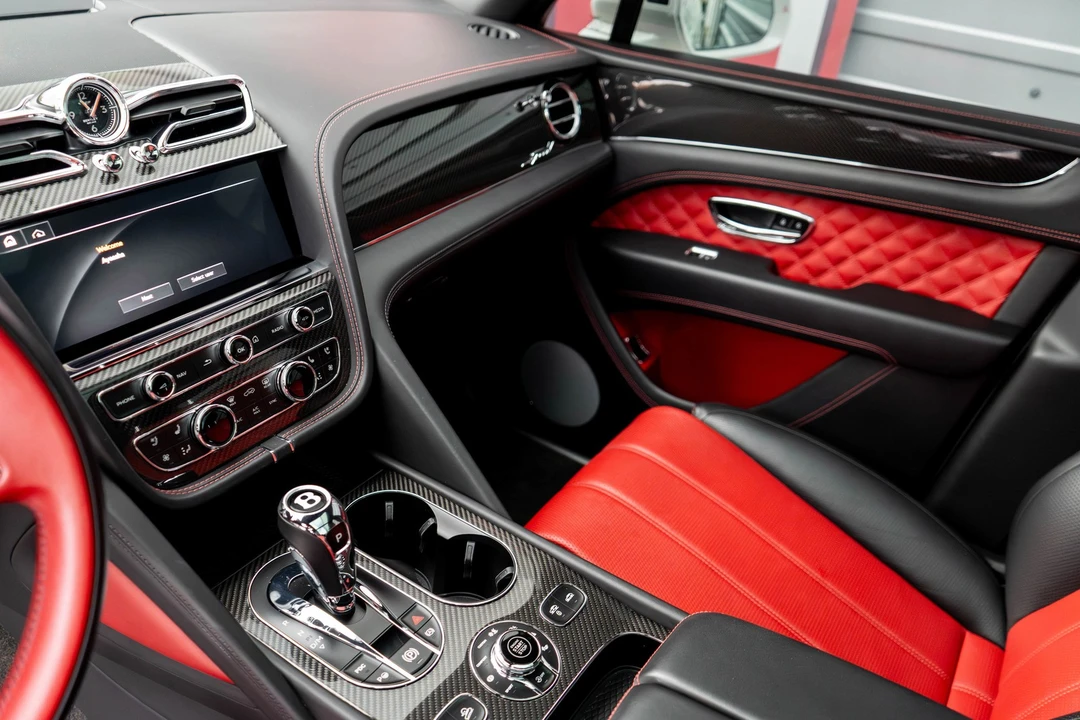 2021 Bentley Bentayga Speed - Image 18 of 31