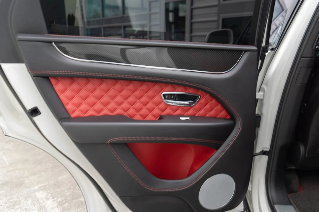 2021 Bentley Bentayga Speed - Image 23 of 31