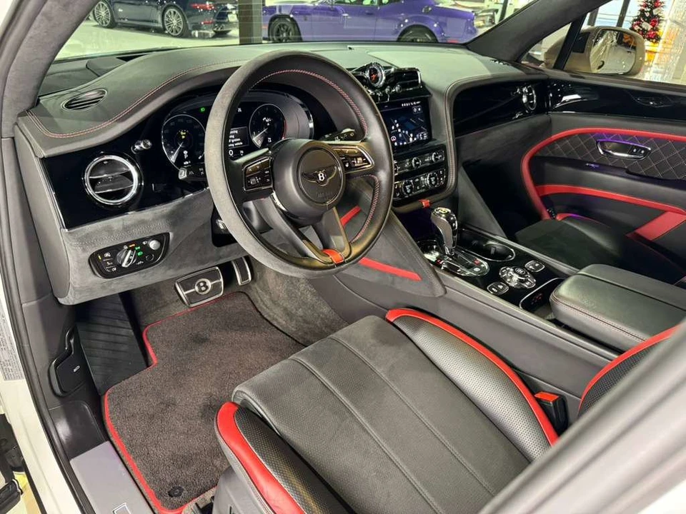2021 Bentley Bentayga Speed - Image 9 of 12