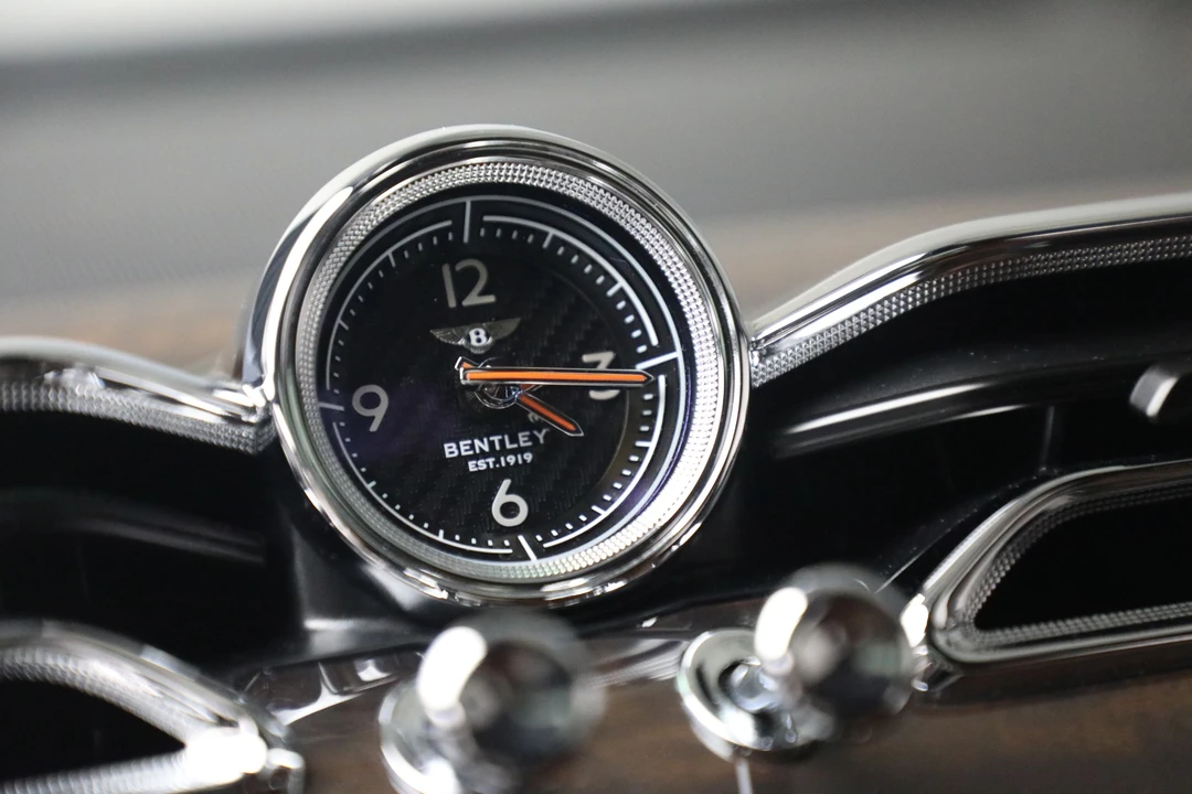 2021 Bentley Bentayga Speed - Image 26 of 31