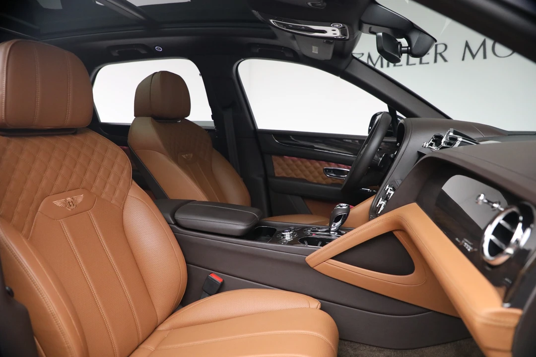 2021 Bentley Bentayga Speed - Image 29 of 31