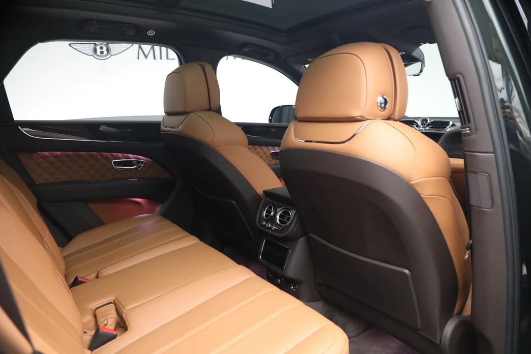 2021 Bentley Bentayga Speed - Image 30 of 31