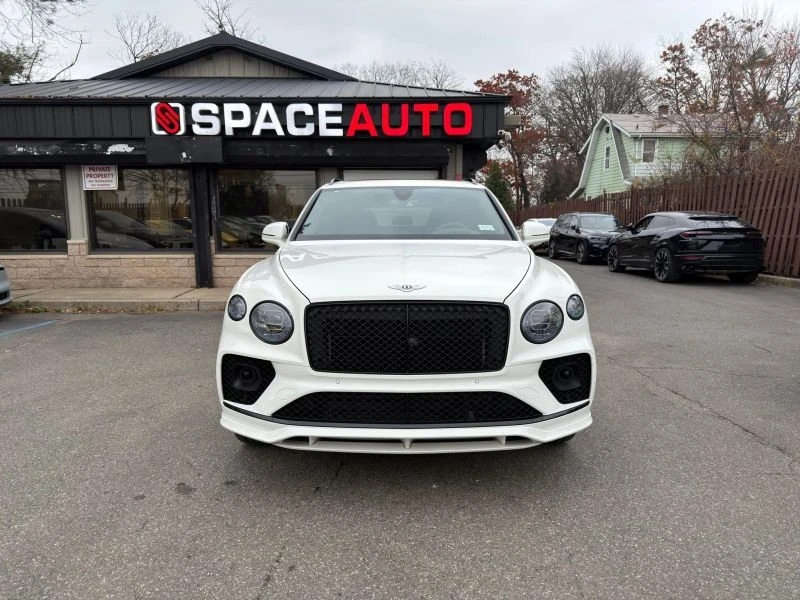 2021 Bentley Bentayga Speed - Image 2 of 12