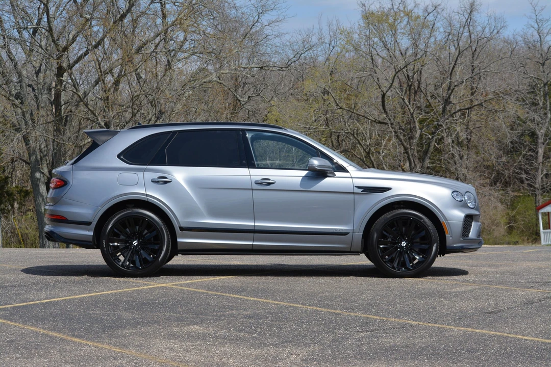 2021 Bentley Bentayga Speed - Image 6 of 31