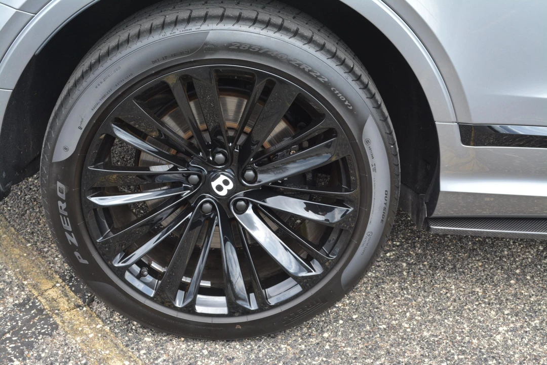 2021 Bentley Bentayga Speed - Image 31 of 31