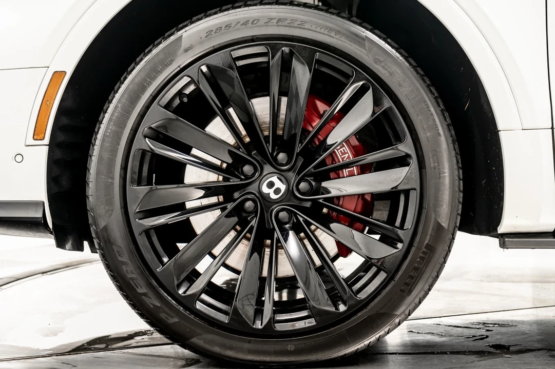 2021 Bentley Bentayga Speed - Image 10 of 21