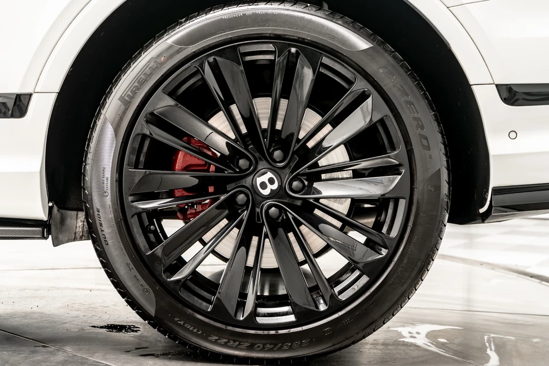 2021 Bentley Bentayga Speed - Image 11 of 21