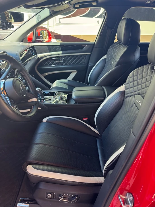 2021 Bentley Bentayga Speed - Image 5 of 11