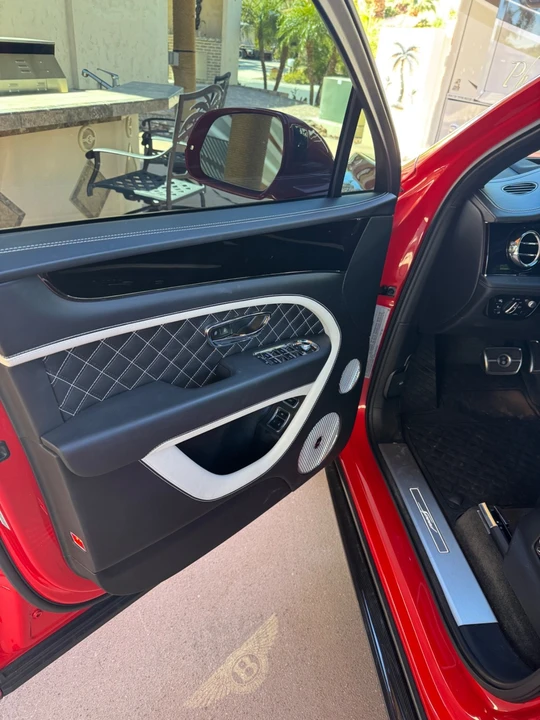 2021 Bentley Bentayga Speed - Image 6 of 11