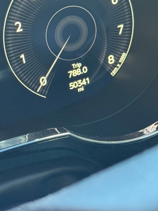 2021 Bentley Bentayga Speed - Image 10 of 11