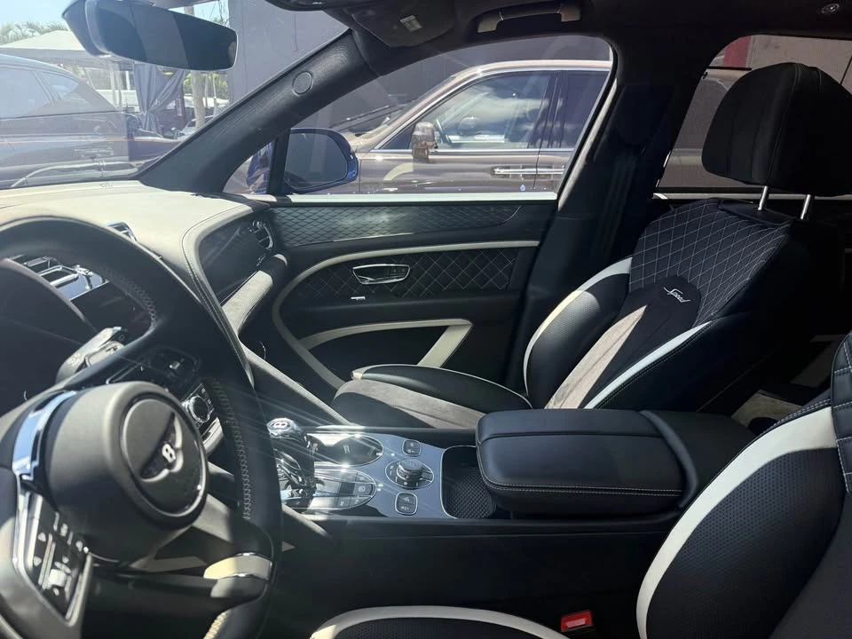 2021 Bentley Bentayga Speed - Image 3 of 6