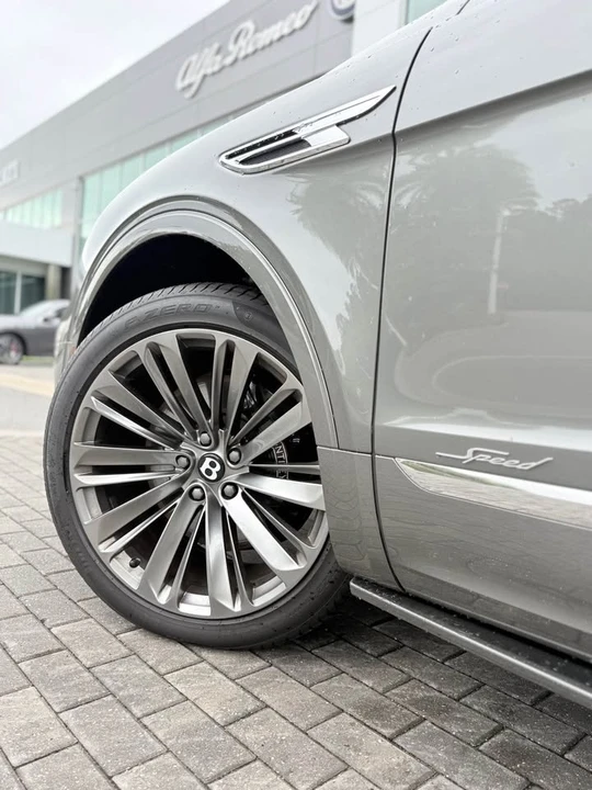 2021 Bentley Bentayga Speed - Image 5 of 6