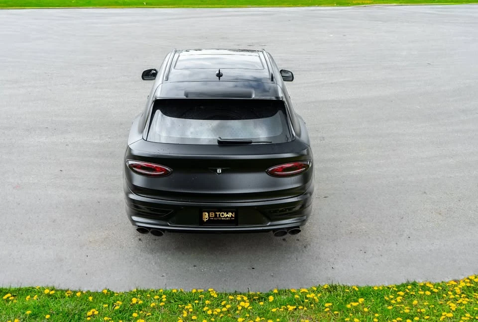 2021 Bentley Bentayga - Image 7 of 18