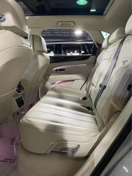2021 Bentley Bentayga - Image 12 of 15