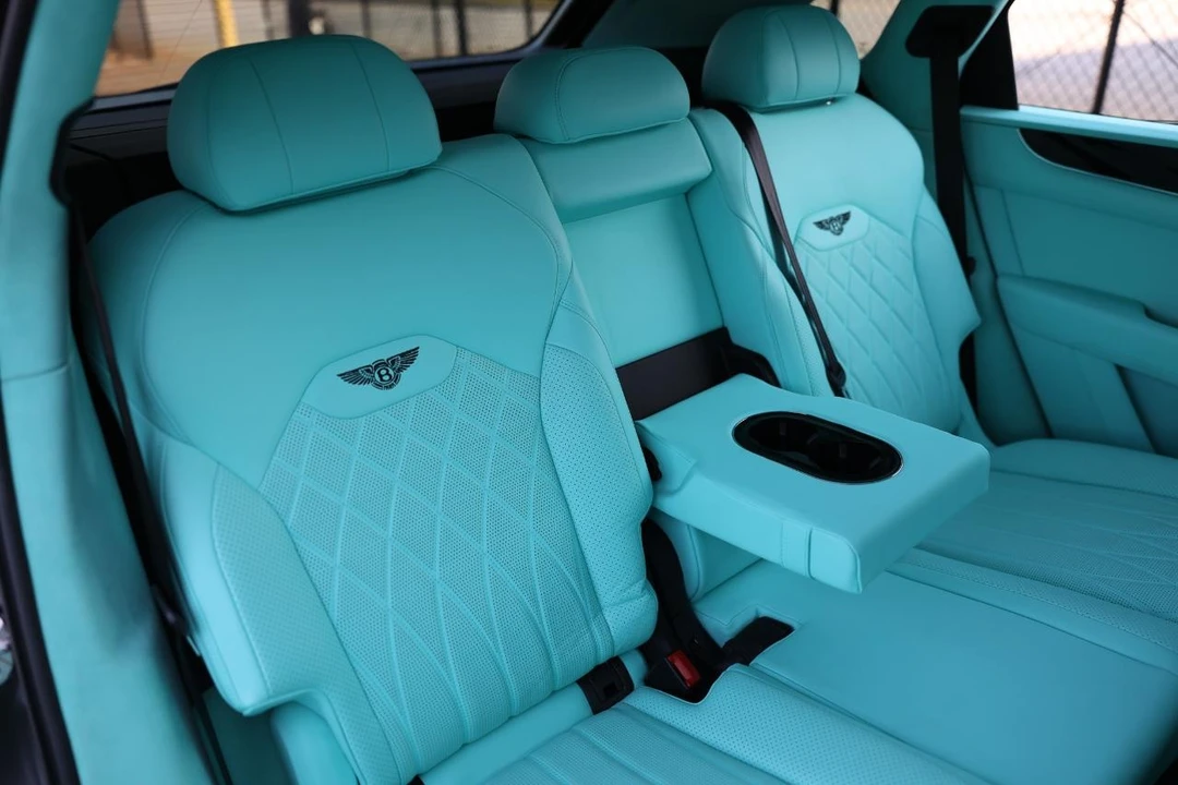 2021 Bentley Bentayga - Image 16 of 21