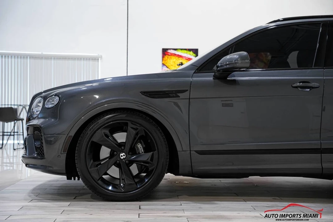 2021 Bentley Bentayga - Image 14 of 21