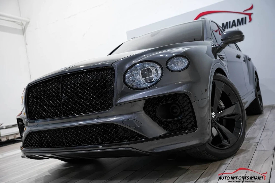 2021 Bentley Bentayga - Image 2 of 21